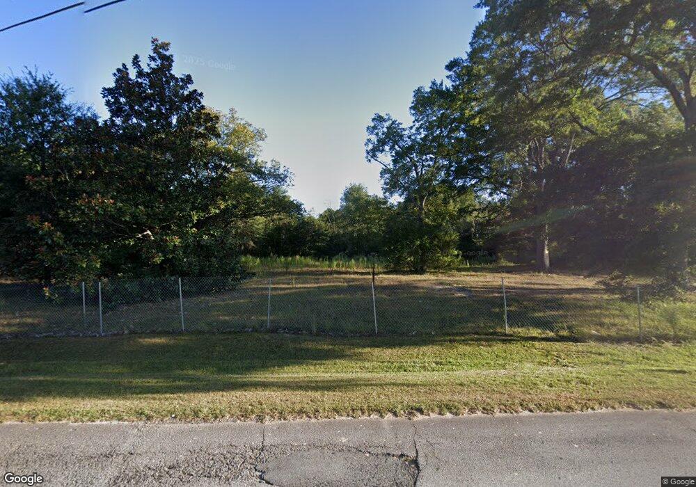 7124 Hayden Quarry Rd, Lithonia, GA 30038 - photo 1