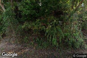 1005 Walnut St, Ravenswood, WV 26164