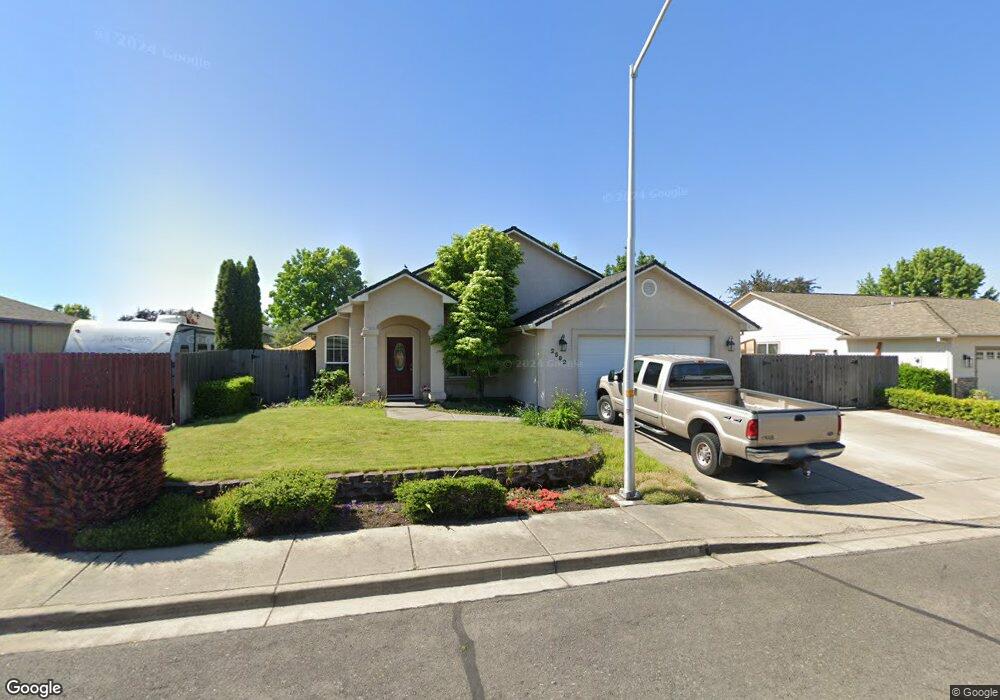 2592 St James Way, Central Point, OR 97502 - photo 1