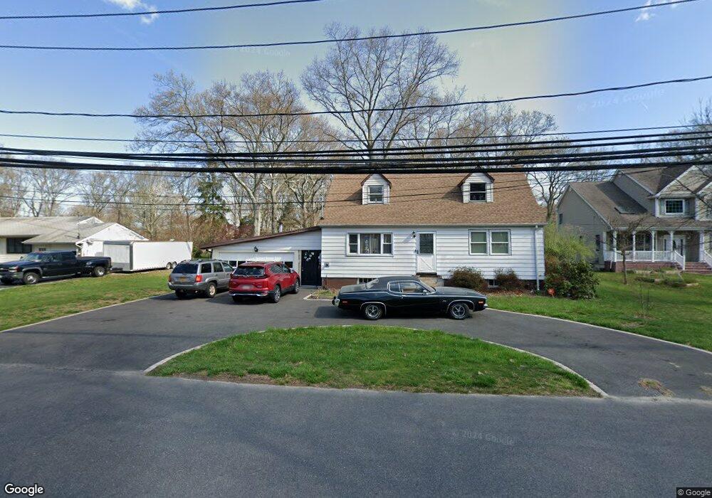 110 Dix Hwy, Dix Hills, NY 11746 - photo 1