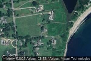 12 Beach St, Little Compton, RI 02837