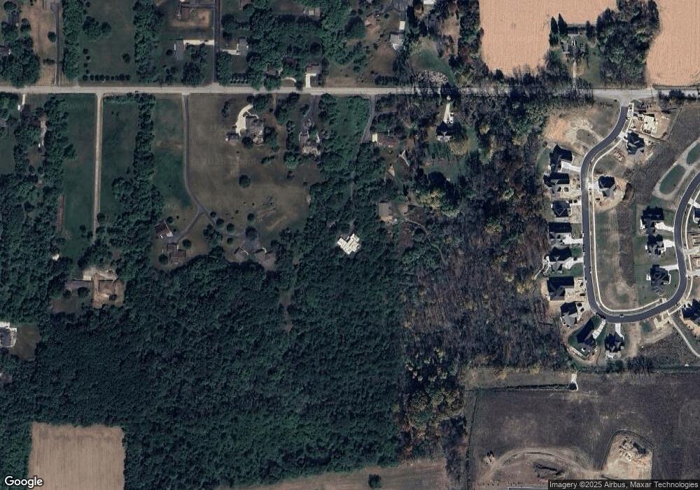 N55W25593 Richmond Rd, Sussex, WI 53089 - photo 1