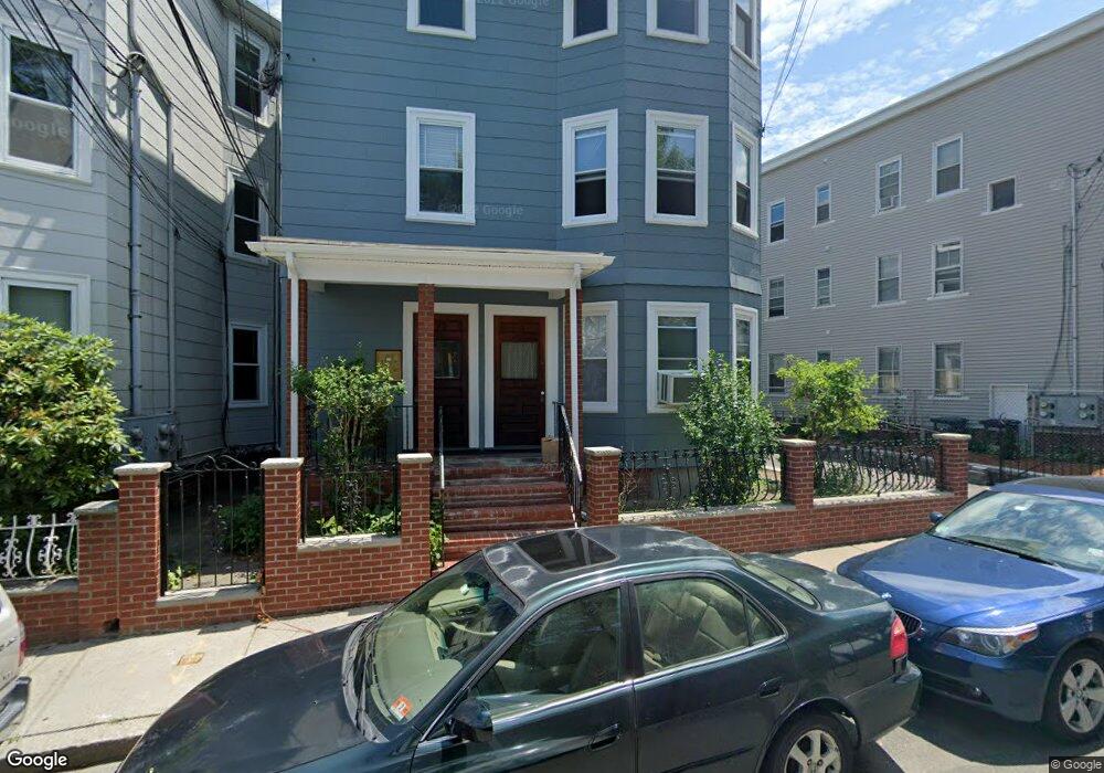 78 Oak St, Somerville, MA 02143 - photo 1