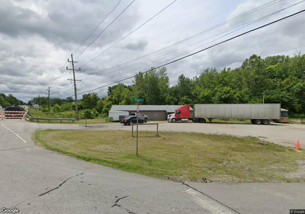 215 E York Rd, Austin, IN 47102 - photo 1