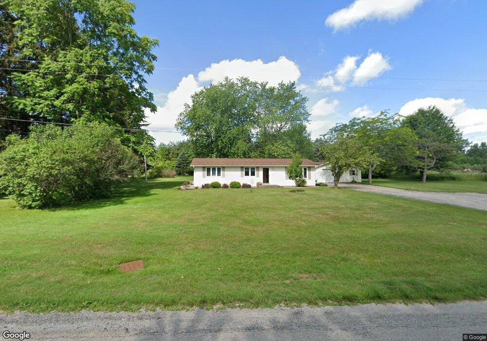 1508 Fraser Rd, Kawkawlin, MI 48631 - photo 1