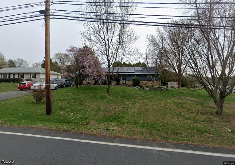 5407 E Lorane Rd, Reading, PA 19606 - photo 1