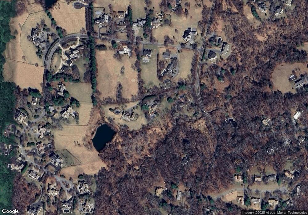 12110 Glen Mill Rd, Potomac, MD 20854 - photo 1