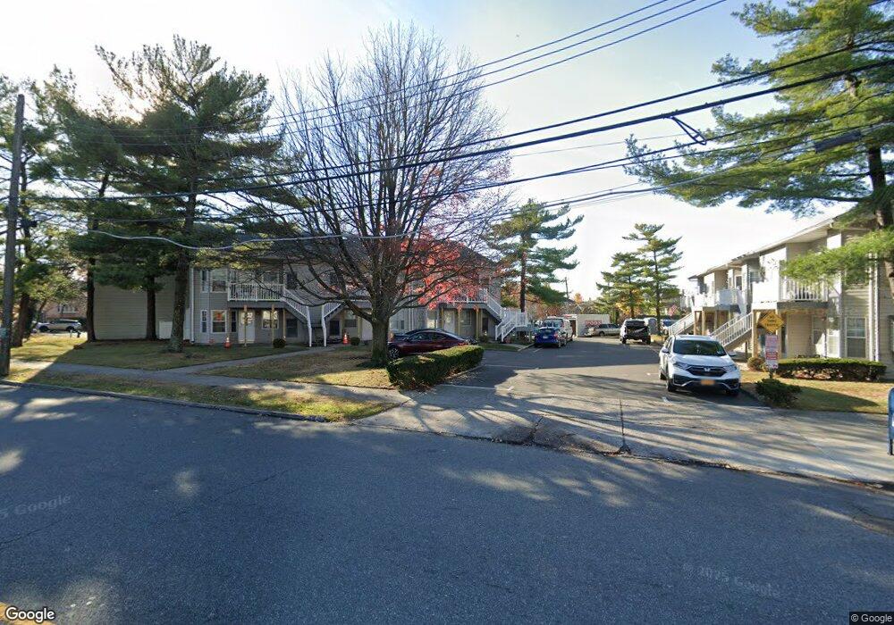 3162B Richmond Rd unit 3B, Staten Island, NY 10306 - photo 1