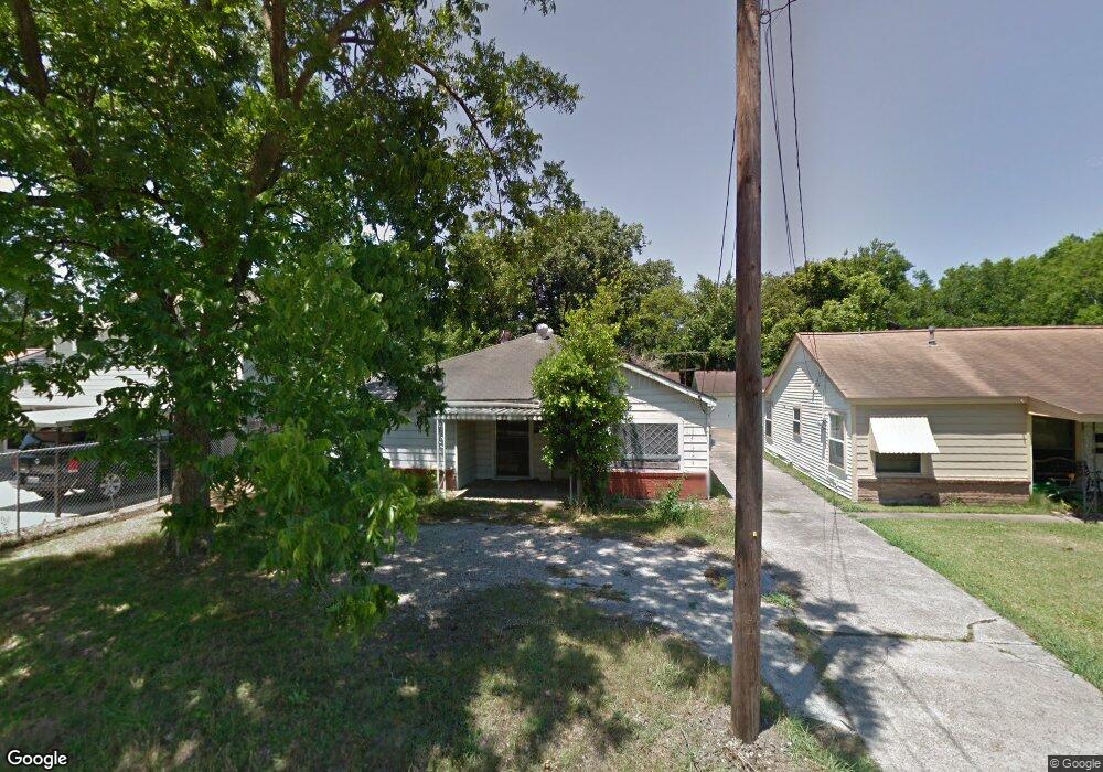 1613 Tabor St, Houston, TX 77009 - photo 1