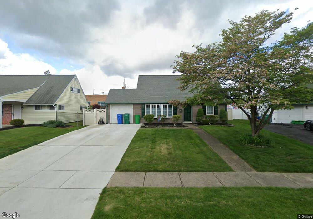 19 Return Ln, Levittown, PA 19055 - photo 1