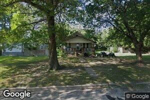 320 W 13th St, Horton, KS 66439