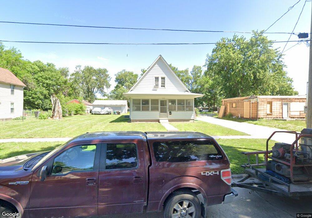 2520 Logan Ave, Des Moines, IA 50317 - photo 1