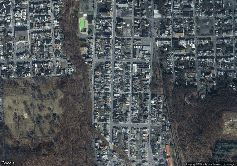 39 S Shamokin St, Shamokin, PA 17872 - photo 1