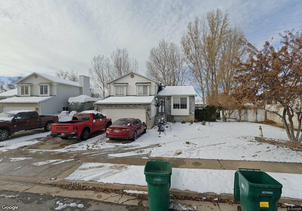 5545 S 3400 W, Roy, UT 84067 - photo 1