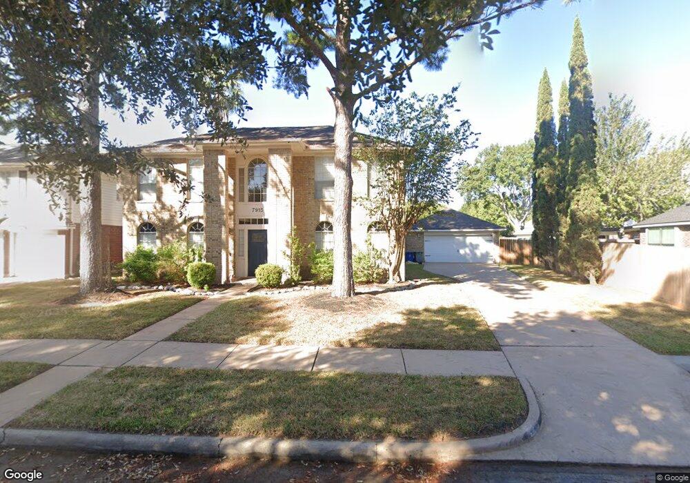 7915 Rothesay Chase Rd, Houston, TX 77095 - photo 1