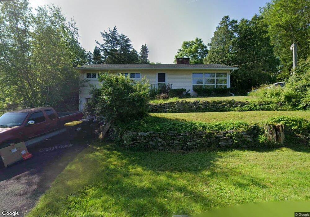 625 Avenue C, Stroudsburg, PA 18360 - photo 1