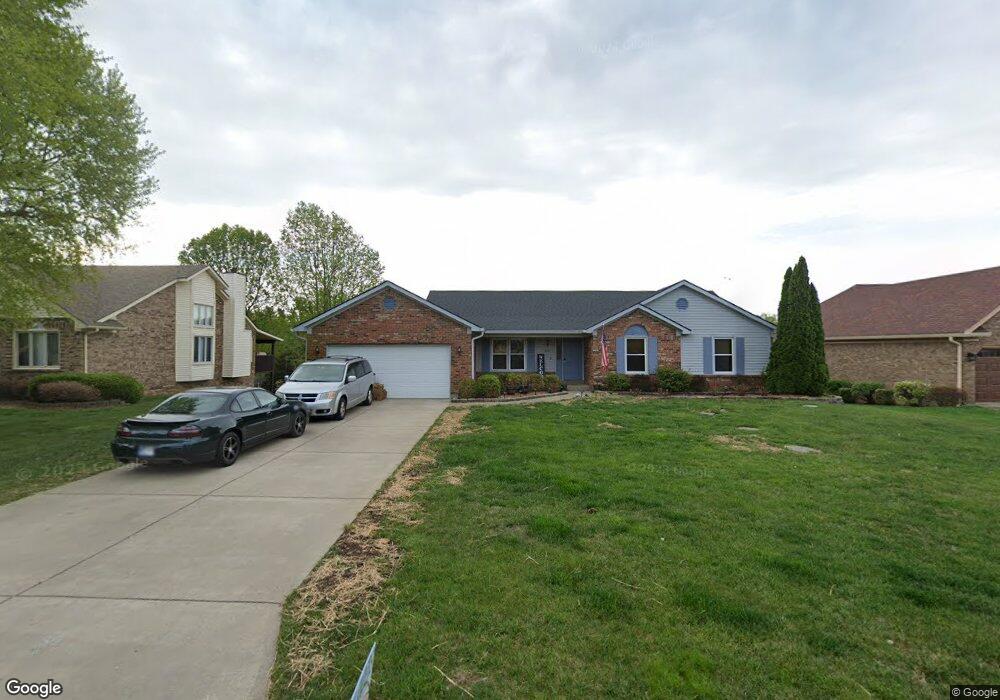 4414 Erin Dr, Floyds Knobs, IN 47119 - photo 1