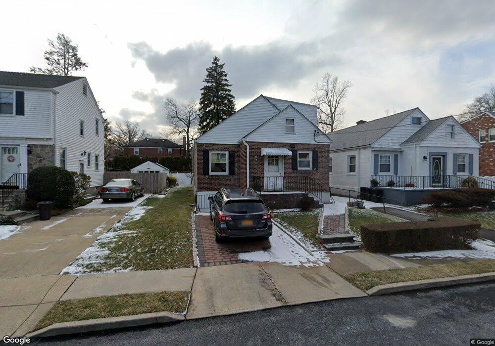 14 Holly St, Yonkers, NY 10704 - photo 1