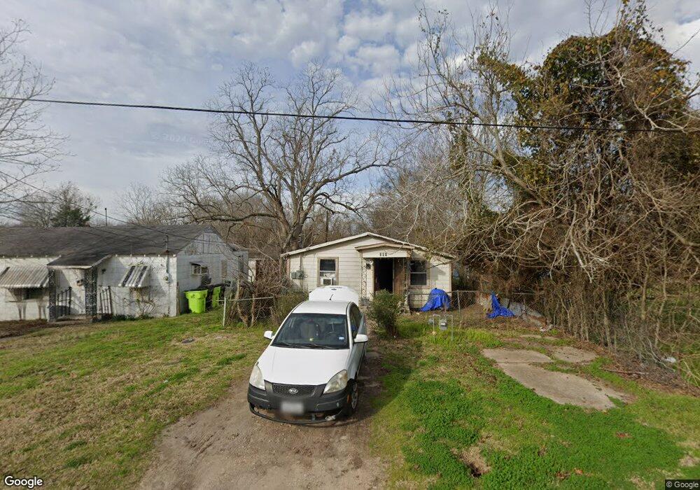 204 7th St, Rosenberg, TX 77471 - photo 1