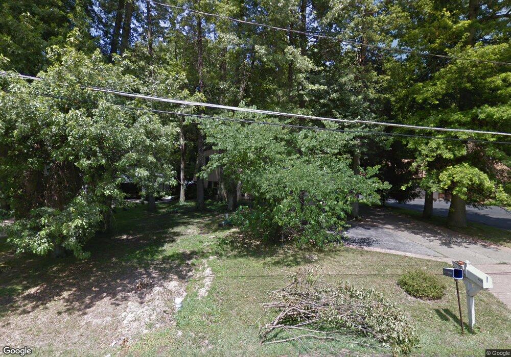 26846 Cranage Rd, Olmsted Falls, OH 44138 - photo 1