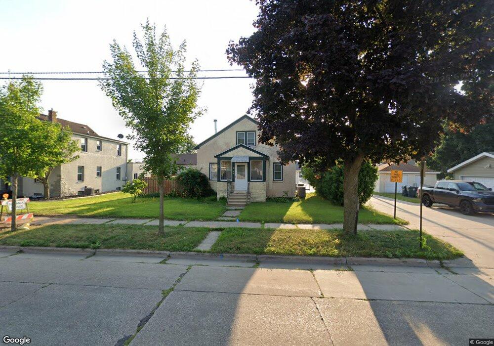 1616 16th St S, La Crosse, WI 54601 - photo 1