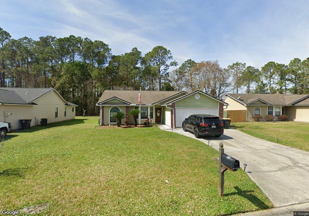 8142 Pineverde Ln, Jacksonville, FL 32244 - photo 1