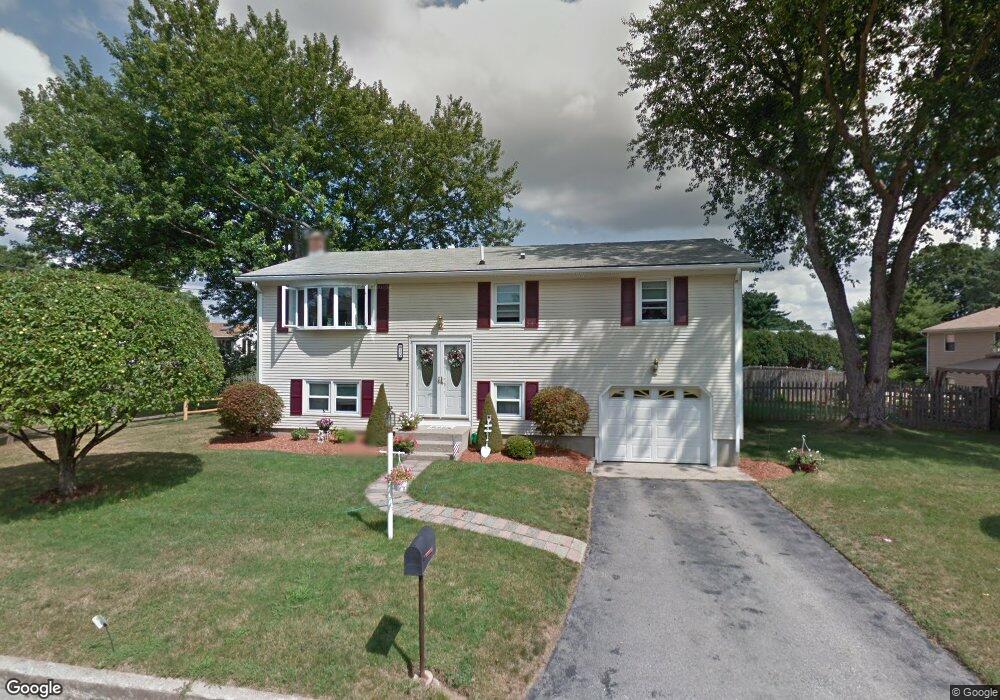 39 N Gate Dr, West Warwick, RI 02893 - photo 1