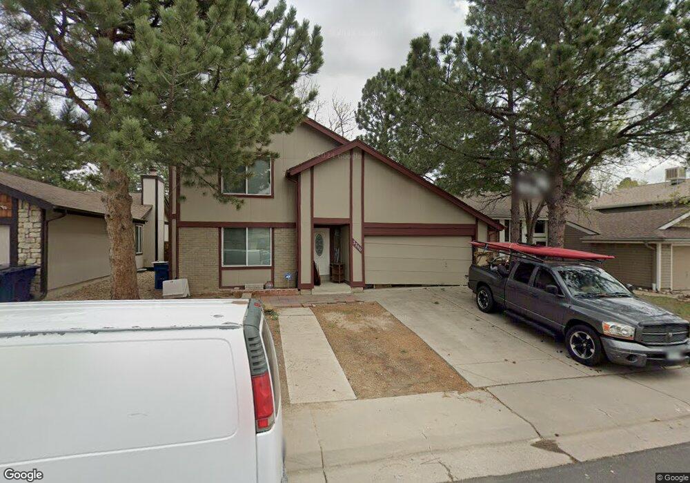 3706 S Ceylon Way, Aurora, CO 80013 - photo 1