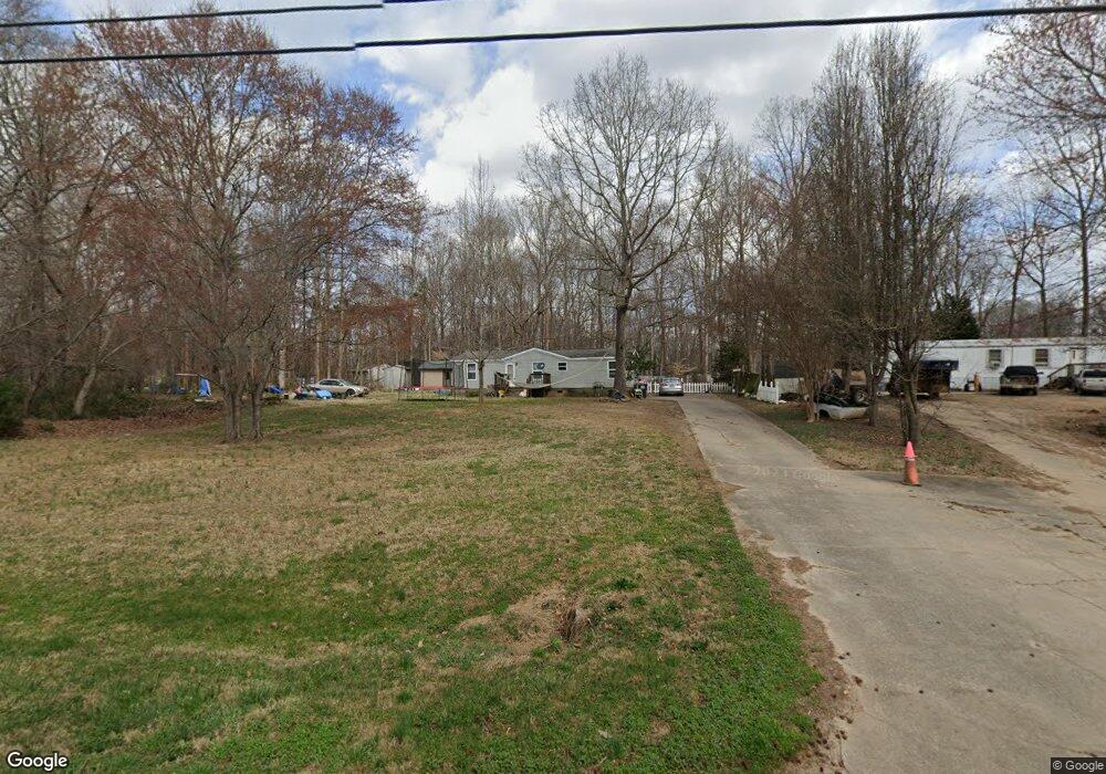 307 Bethesda Rd, Statesville, NC 28677 - photo 1