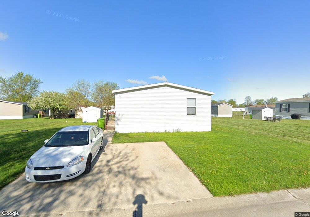 351 Victory Ln, Flint, MI 48507 - photo 1