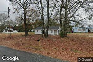 611 Lyttleton St, Camden, SC 29020