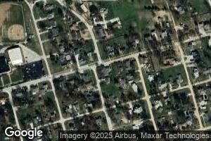 522 N Chestnut St, Windsor, IL 61957