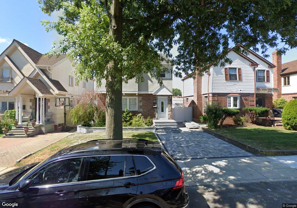 2828 Jordan St, Flushing, NY 11358 - photo 1