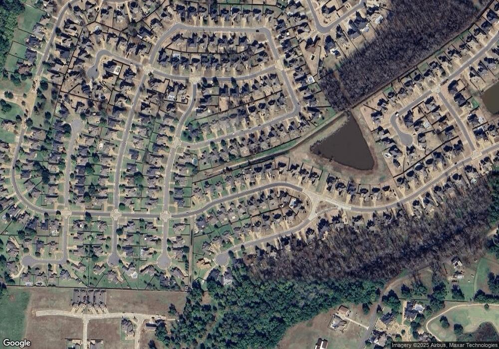 411 Long Acre Dr, Bossier City, LA 71111 - photo 1