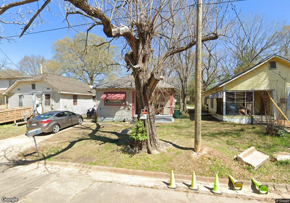 2312 Spruce St, Texarkana, TX 75501 - photo 1