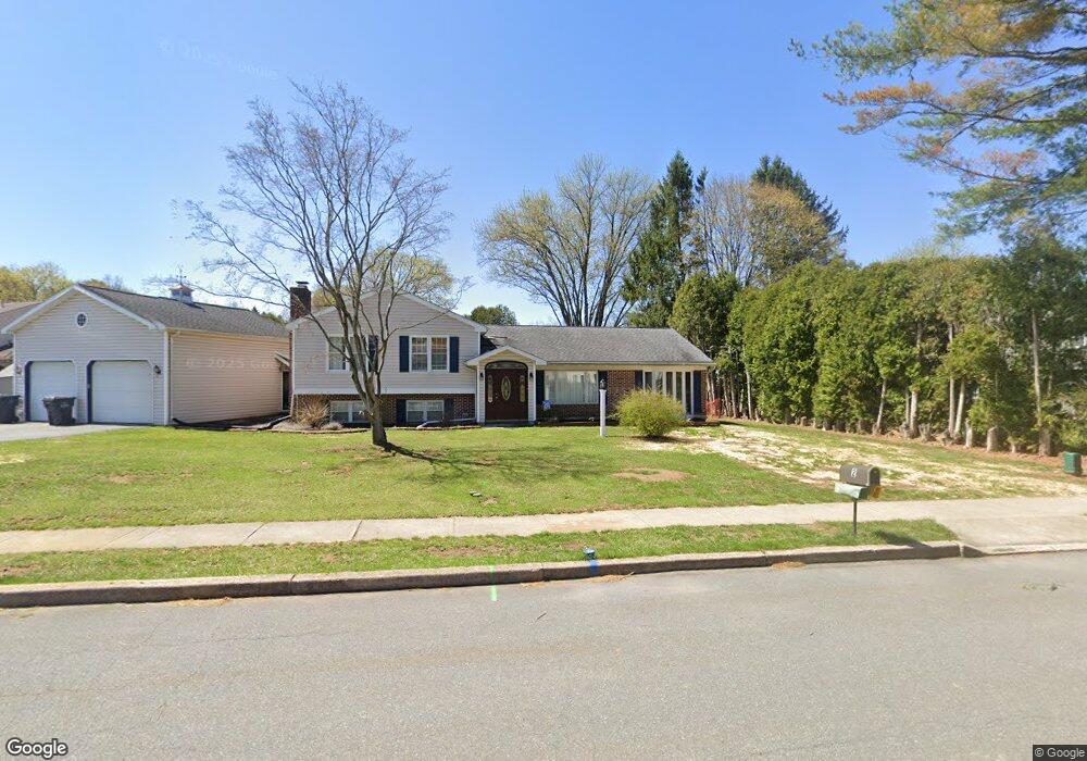 2 Cathy Ann Dr, Reading, PA 19606 - photo 1