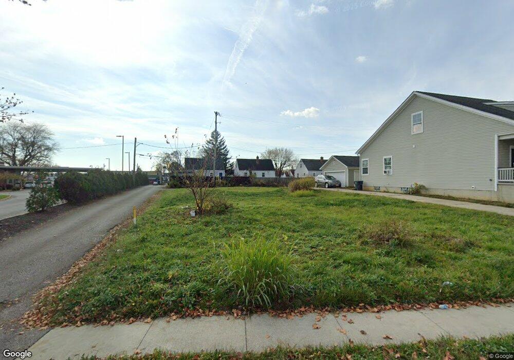 1811 Audrey Rd, Columbus, OH 43224 - photo 1