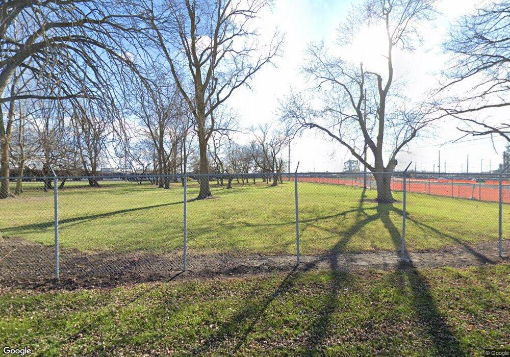 439 Lake St, Lima, OH 45804 - photo 1