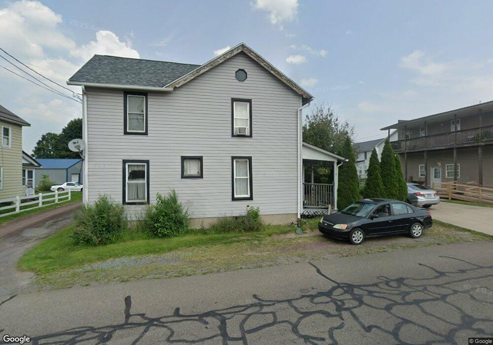 1014 Dickson St, Berwick, PA 18603 - photo 1