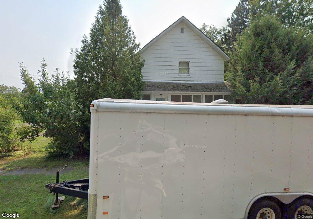 220 Pennsylvania Ave, Ontonagon, MI 49953 - photo 1