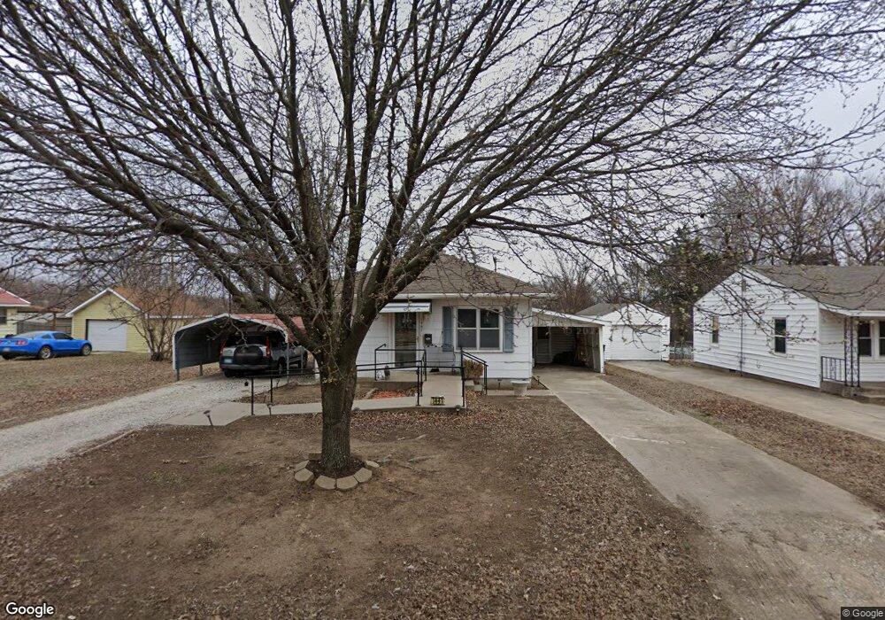 1441 N Oklahoma Ave, Shawnee, OK 74801 - photo 1