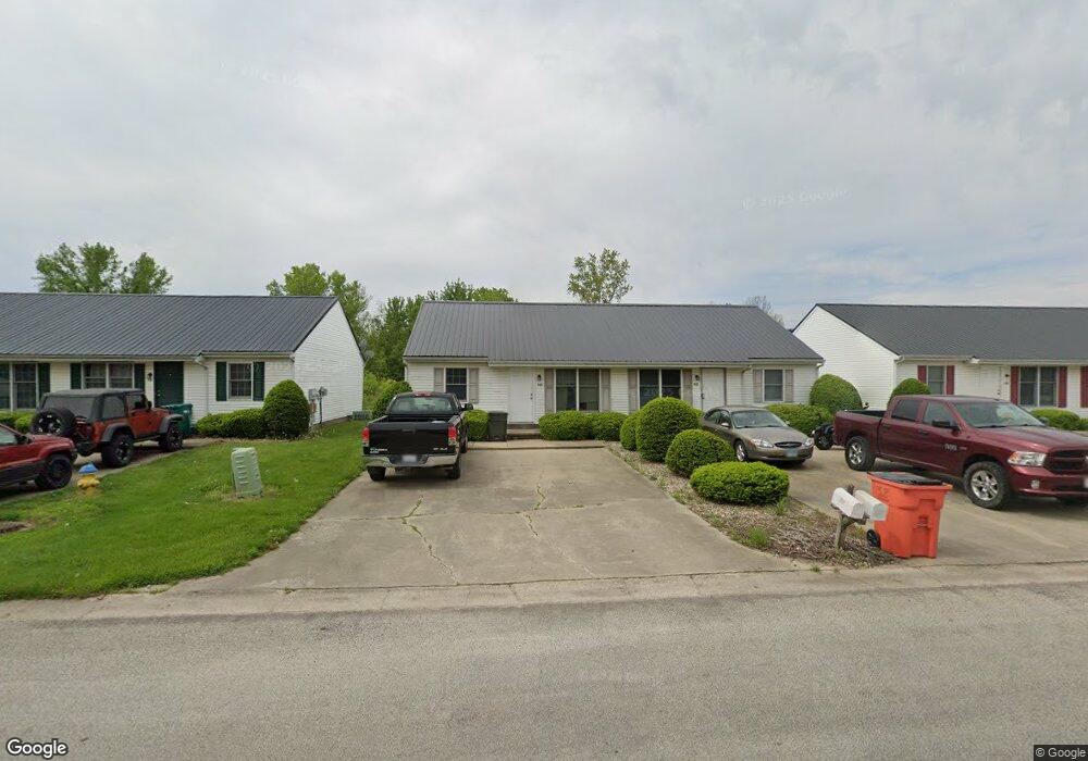 715 E Rudy Ave, Mattoon, IL 61938 - photo 1