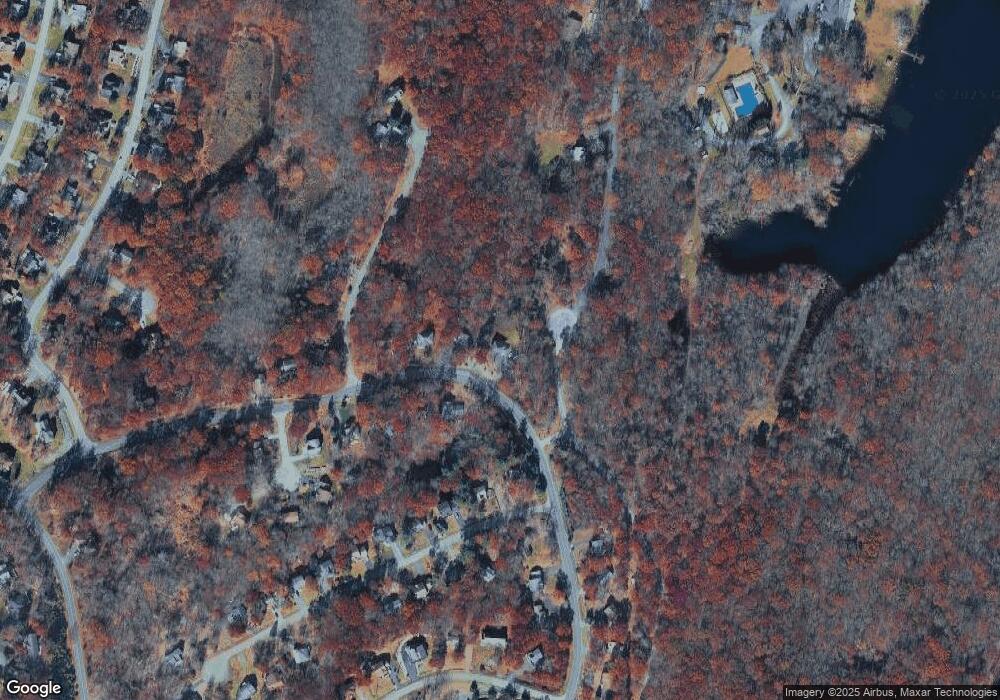 194 Wickes Rd, Bushkill, PA 18324 - photo 1