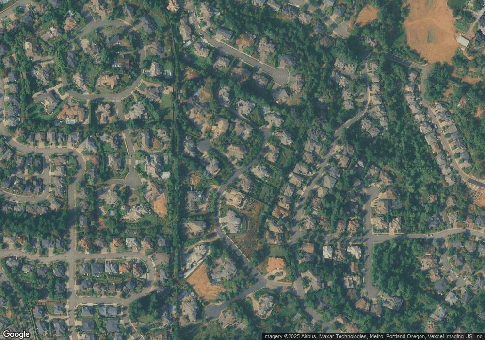 2525 Lorinda Ln, West Linn, OR 97068 - photo 1