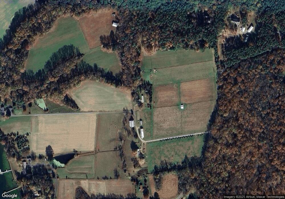 19991 N Snow Hill Manor Rd, Lexington Park, MD 20653 - photo 1