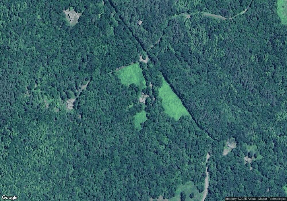 157 Newfane Hill Rd, Newfane, VT 05345 - photo 1