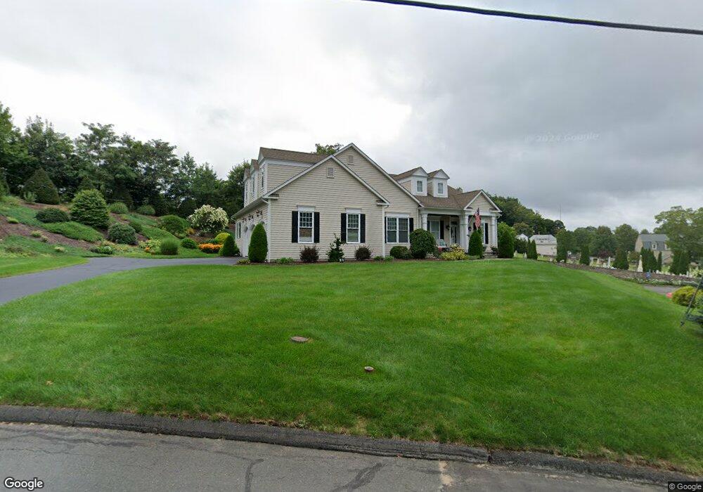 14 Library Ln, Simsbury, CT 06070 - photo 1