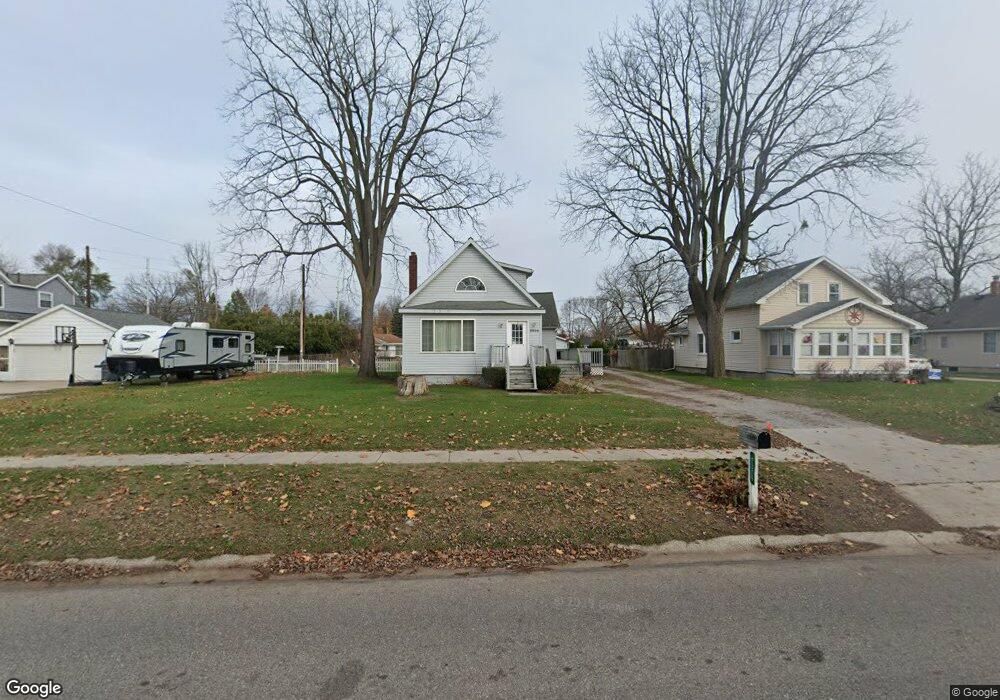 2326 Riverside Dr, Port Huron, MI 48060 - photo 1