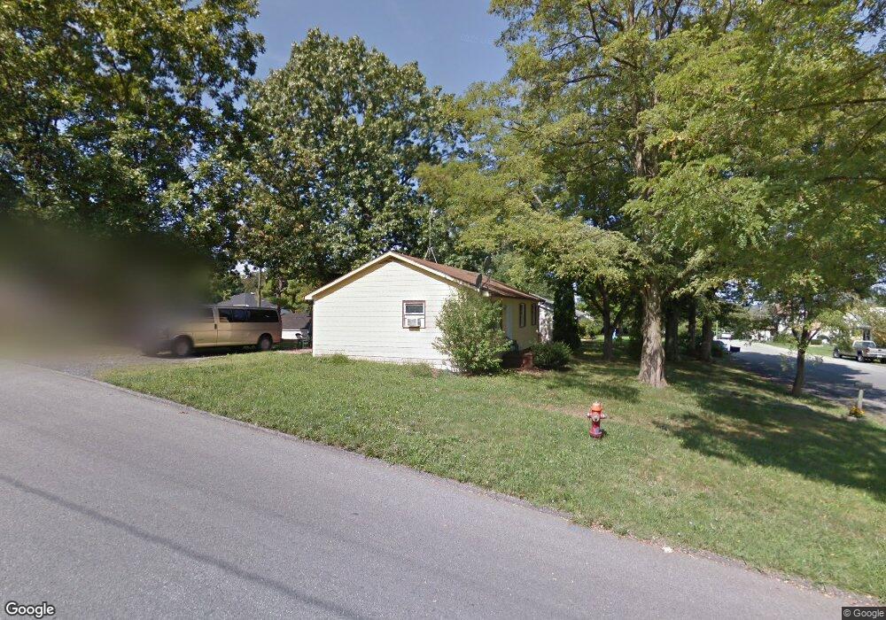 1340 4th St, Waynesboro, VA 22980 - photo 1