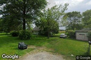 710 East St, Alma, IL 62807